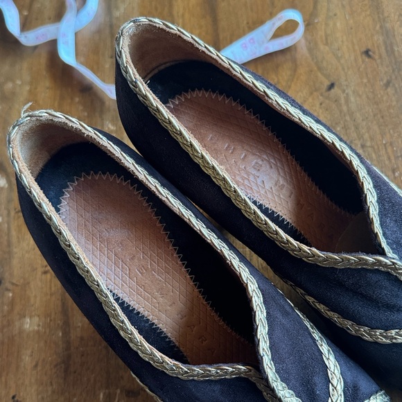 Chie Mihara Dark Brown Heels with Gold Braided Design size 38.5 - Picture 8 of 12